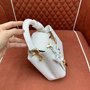 Louis Vuitton LV x TM Capucines White 21x14x8cm - 2
