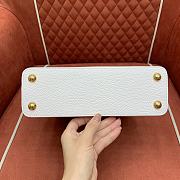 Louis Vuitton LV x TM Capucines BB White 27x17.3x9cm - 3