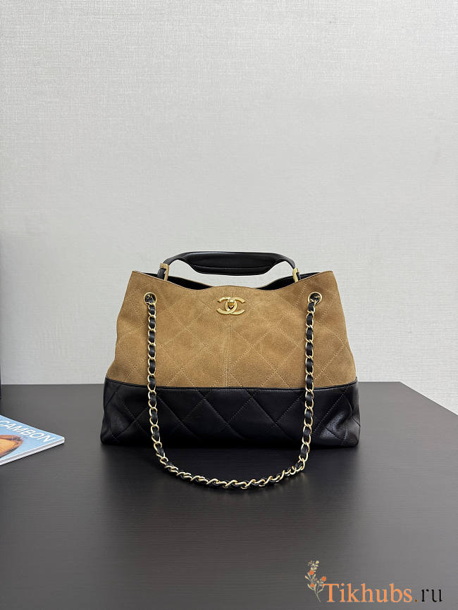 Chanel 25A Hobo Bag Tan Suede Black 35x24x12cm - 1