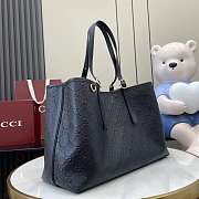 Gucci GG Emblem Medium Black Tote Bag 38x25x15cm - 4