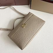 Loro Piana Extra Pocket L27 Bag Beige Ostrich 27x16x10cm - 3