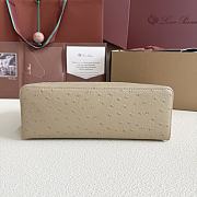 Loro Piana Extra Pocket L27 Bag Beige Ostrich 27x16x10cm - 2