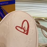 Louis Vuitton LV Heart Pink Bag 22x16x6cm - 4