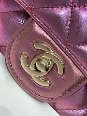 Chanel Medium Flap Bag Iridescent Pink 25cm - 2