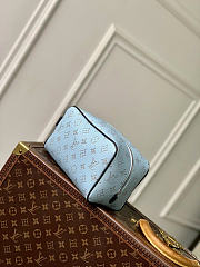 Louis Vuitton LV Locker Dopp Kit Blue 23x13x12cm - 2