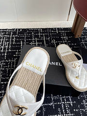 Chanel Raffia White Slides - 3