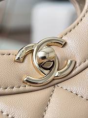 Chanel Mini 31 Bag Beige Leather 23x22x5.5cm - 3