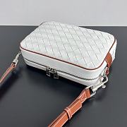 Bottega Veneta Small Intrecciato Camera Bag White 24.5x15x6cm - 3