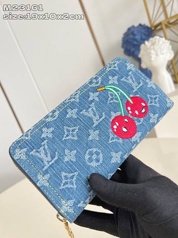 Louis Vuitton LV x TM Zippy Wallet Cherry Denim 19.5x10.5x2.5cm