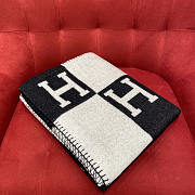 Hermes Avalon Throw Blanket 135x170cm - 5