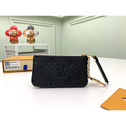 Louis Vuitton LV Key Pouch Black 12cm - 3