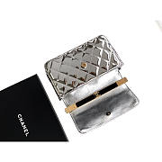 Chanel Flap Bag Shiny Silver 18.5x10.5x8cm - 3