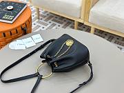Chloe Small Bracelet Backpack Black 22x22x10.5cm - 5