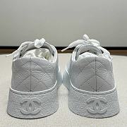 Chanel White Sneaker 07 - 5