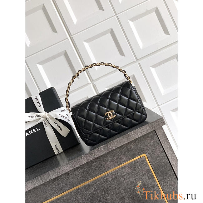 Chanel Flap Bag Lambskin Black 18.5x10.5x8cm - 1