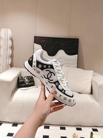 Chanel White Sneaker 08
