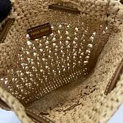 Miu Miu Raffia Clutch Beige 20x23cm - 2