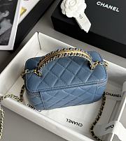 Chanel Vanity Case Handle Blue Caviar Gold 19x12x4cm - 4