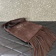 Valentino Garavani Nellcote Fringe Suede 30x31x3cm - 4