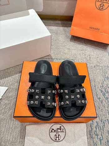 Hermes Chypre Black Sandal 