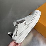 Louis Vuitton LV Trainer White Sneaker 02 - 3