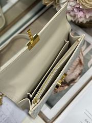 Dior 30 Montaigne Top Handle Bag White 25x13x4.5cm - 6