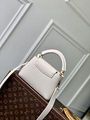 Louis Vuitton LV Capucines Mini White Bag 21x13.6x8cm - 2