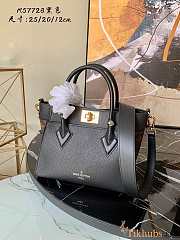 Louis Vuitton On My Side PM LV M57728 Size 25 x 20 x 12 cm - 6