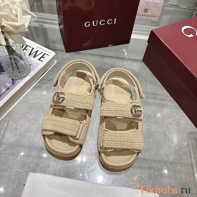 Gucci Women's Sandal with Double G - 1