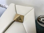 Valentino Garavani One Stud Flap Leather White Handbag 24x18x10cm - 4