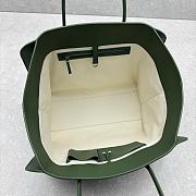The Row Marlo 17 Bag Green Leather 43x9x37cm - 4