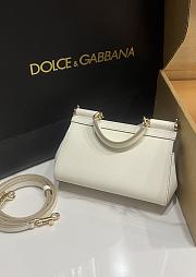 Dolce & Gabbana Small Sicily White Handbag 18x11x6cm - 4