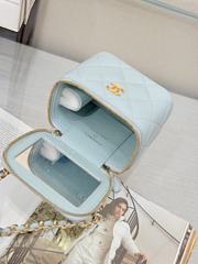 Chanel Mini 24K Vanity Case Blue Lambskin Gold 11x8.5x7cm - 5