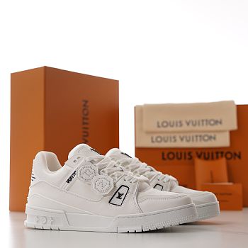 Louis Vuitton LV White Trainer Sneaker 