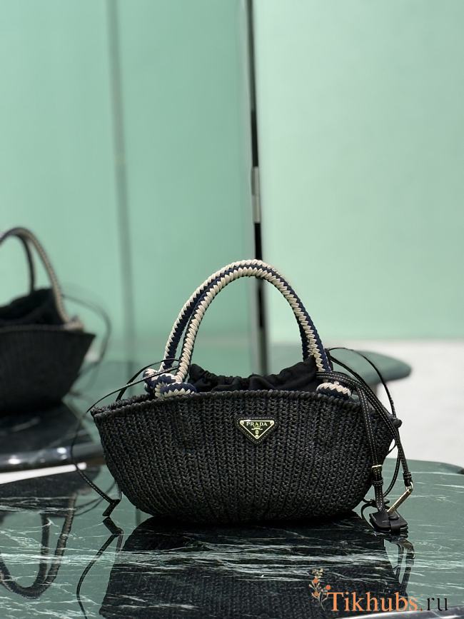 Prada Small Crochet Bag Black 25x11.5x14cm - 1