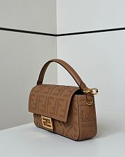 Fendi Baguette Cappuccino Leather Bag FF Interlacing 27x6x15cm - 2