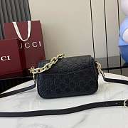 Gucci GG Emblem Small Shoulder Bag Black 20.5x13x7cm - 6