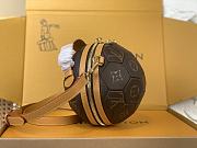 Louis Vuitton LV Soccer Ball Bag 19cm - 5