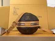 Louis Vuitton LV Soccer Ball Bag 19cm - 4