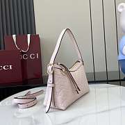 Gucci GG Emblem Small Shoulder Bag Pink 22x14x8cm - 3