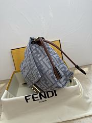 Fendi Mamma Baguette Medium Blue Denim 26.5x18x8.5cm - 4