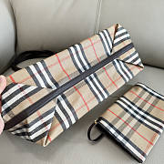 Burberry Medium Highlands Tote 38x16.5x28cm - 6
