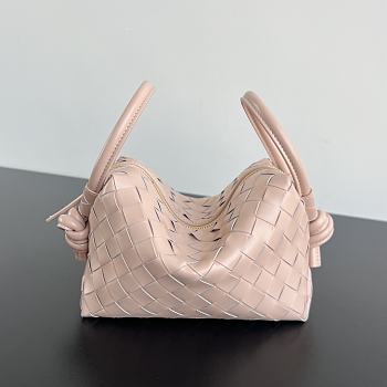 Bottega Veneta Small Avenue Loop Pink Crossbody Bag 19x12x9cm