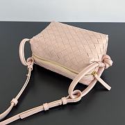 Bottega Veneta Small Avenue Loop Pink Crossbody Bag 19x12x9cm - 2