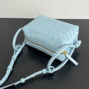 Bottega Veneta Small Avenue Loop Blue Crossbody Bag 19x12x9cm - 2