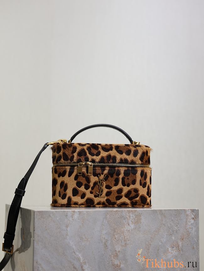 YSL Vanity Bag in Leopard-Print Calf Hair 18x11x6cm - 1