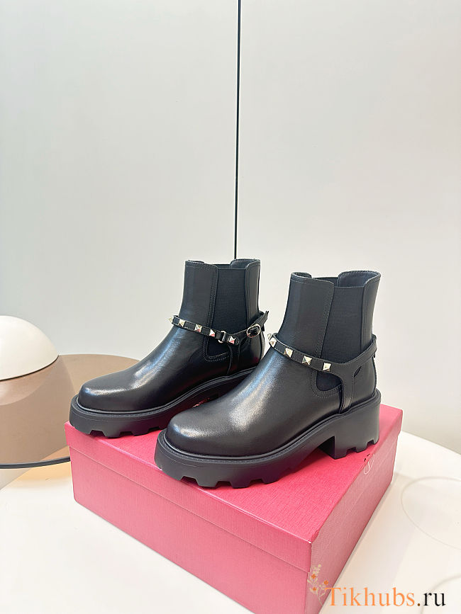 Valentino Garavani Rockstub Black Leather Boots - 1