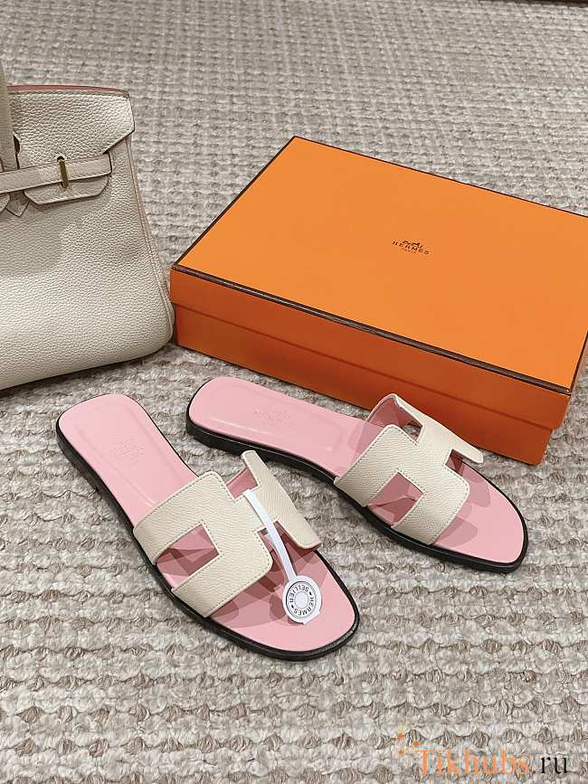 Hermes Oran Pink Cream Slides - 1