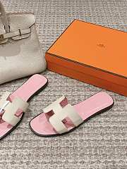 Hermes Oran Pink Cream Slides - 4
