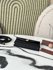 Loro Piana Extra Pochette Calfskin Black 18x10x2.5cm - 5